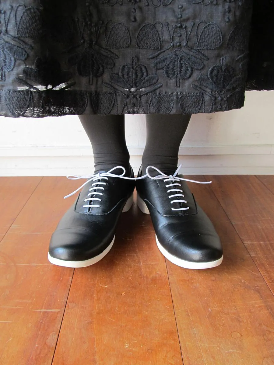 chausser TRAVEL SHOES "Straight tip Shoes"