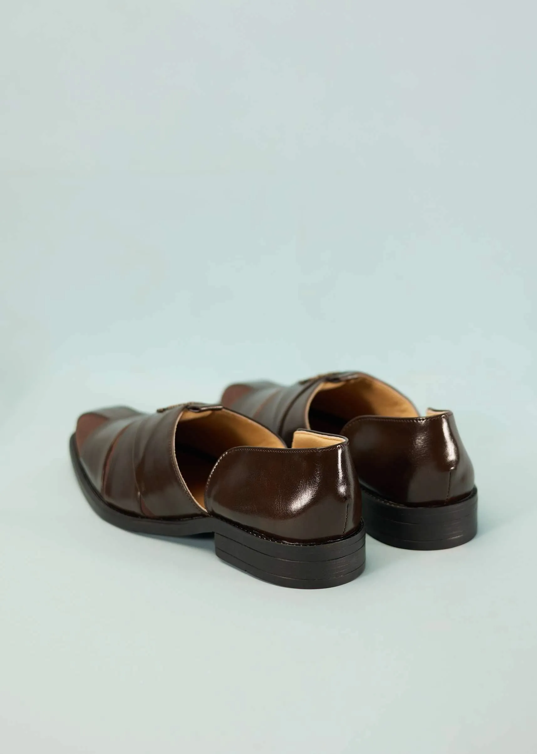 Coffee Brown Strappy Leather Footwear For Men With Brooch