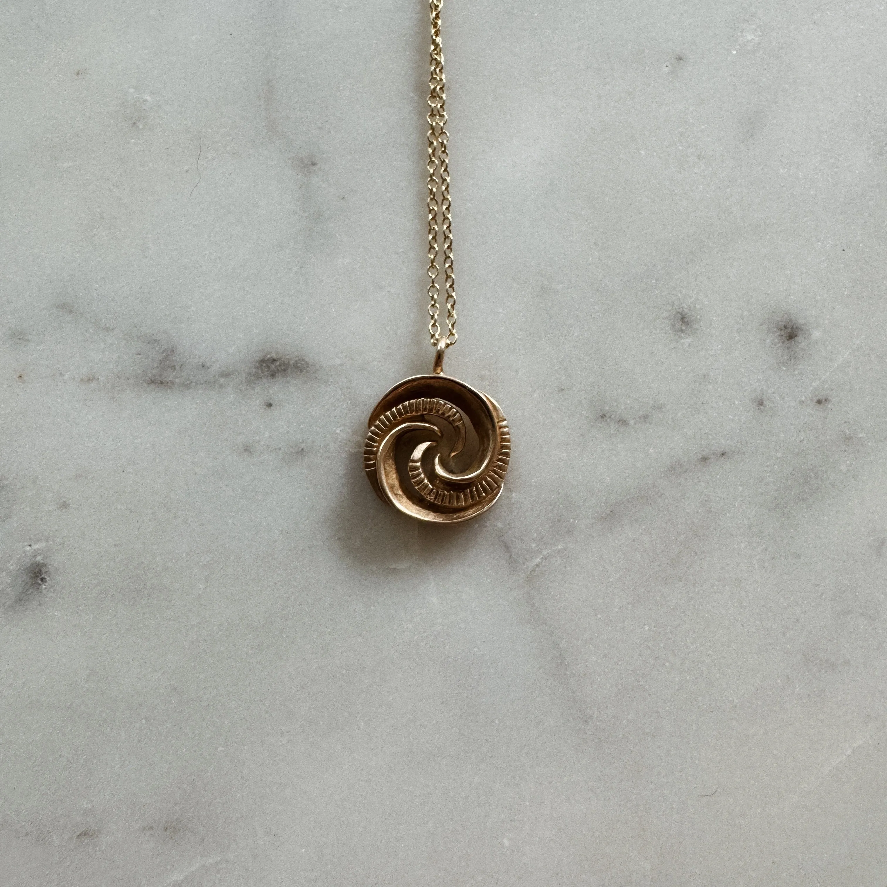 FESTIVAL PENDANT